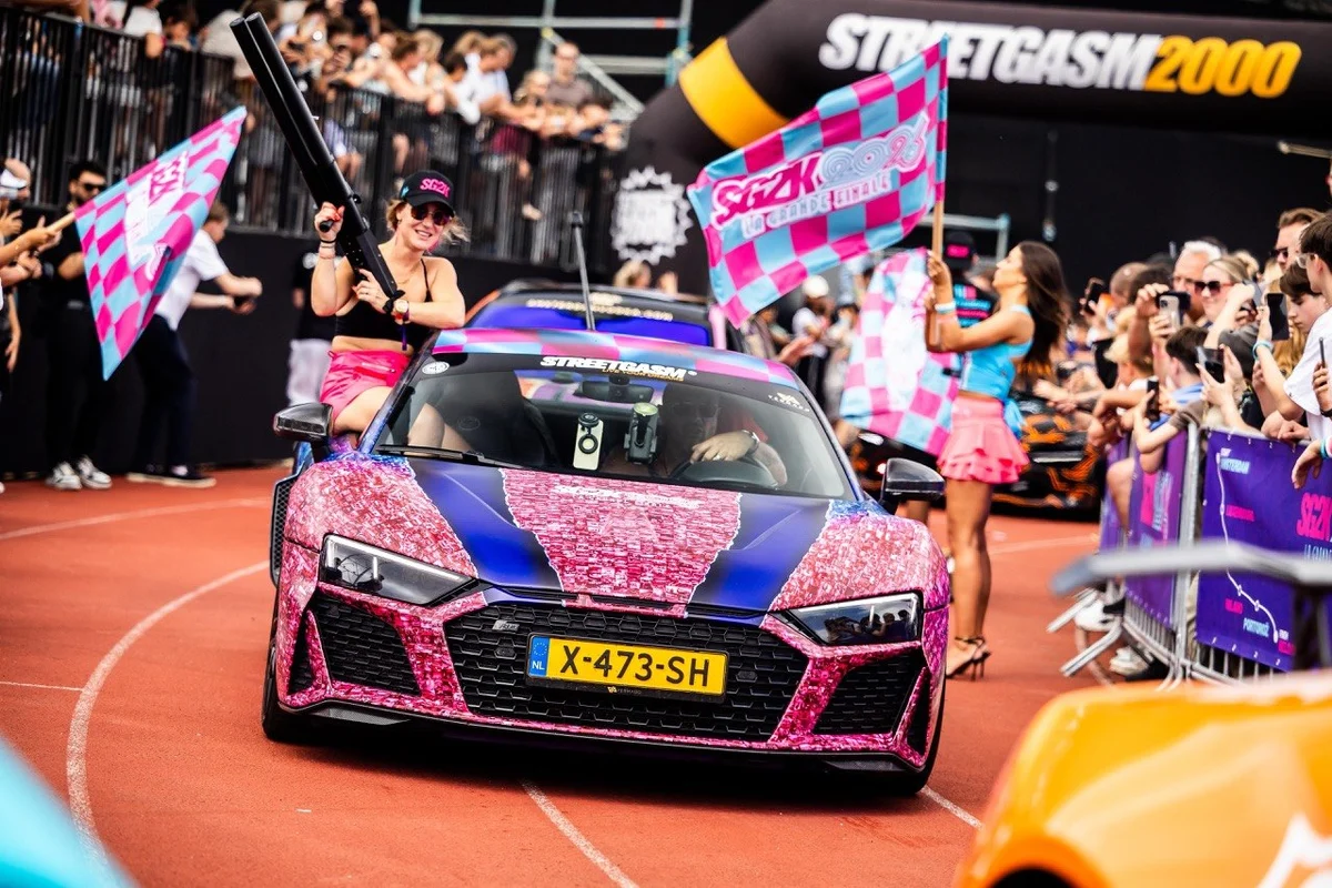 Audi R8 — Black Onyx