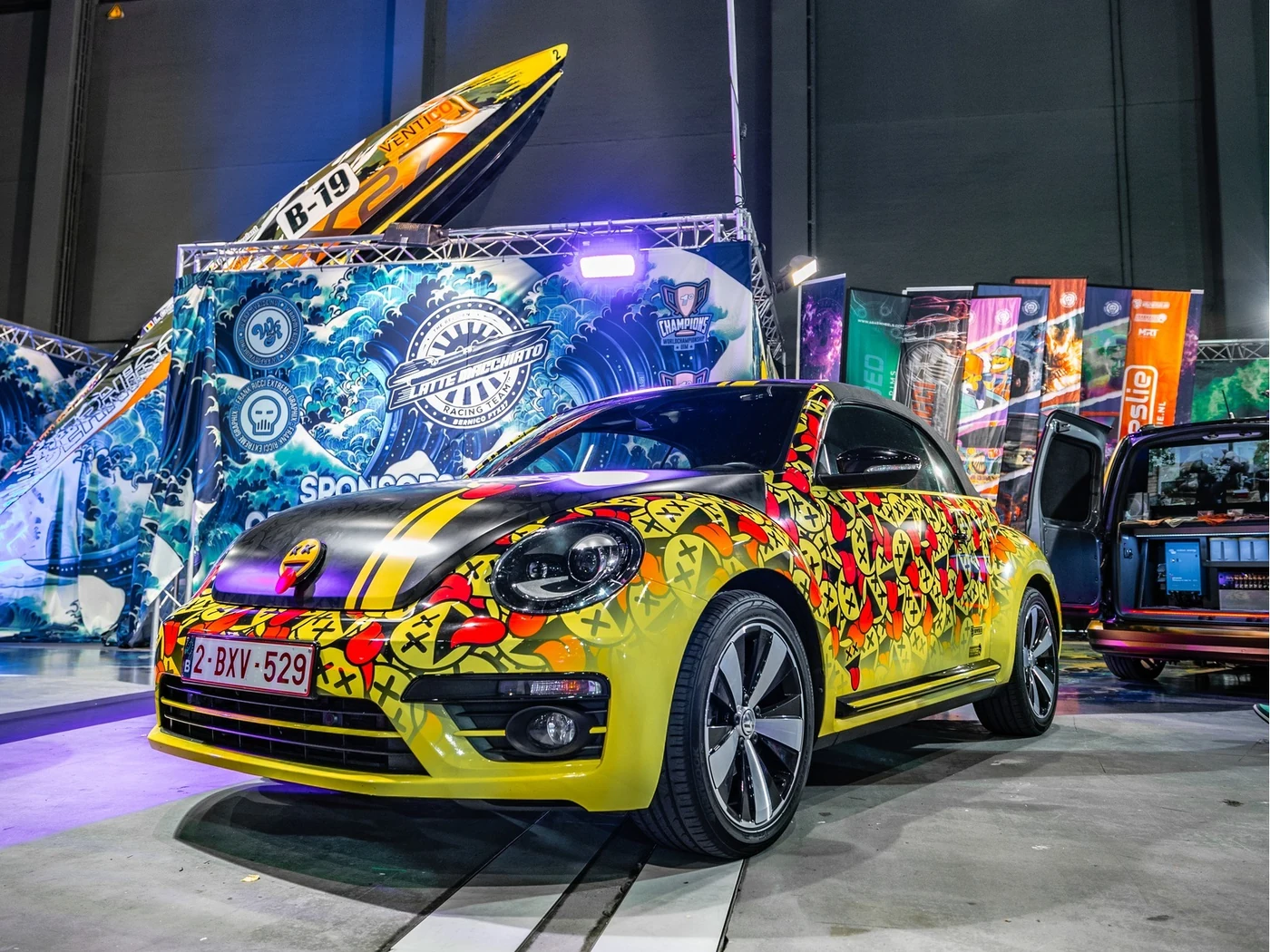 VW Beetle Cabrio Dj PatB graffiti detail — FRD × WMR