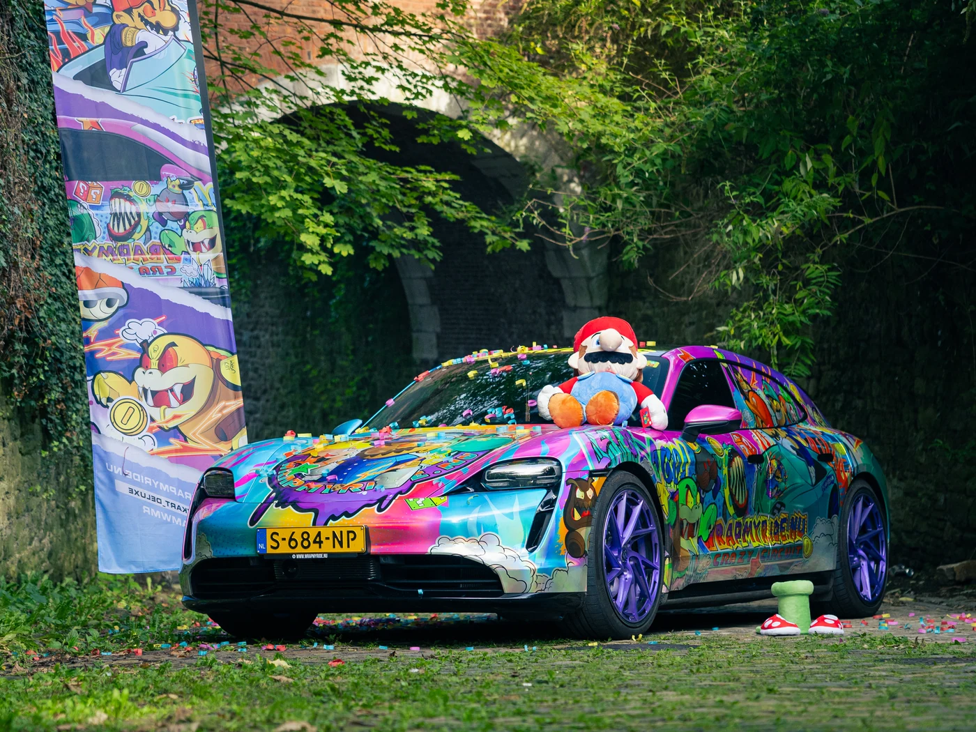 Porsche Taycan Taykart Deluxe livery — close-up — FRD × WMR