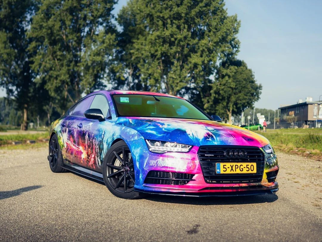 Audi A7 The A7venger custom livery wrap — driekwart voorkant buiten — FRD × WMR